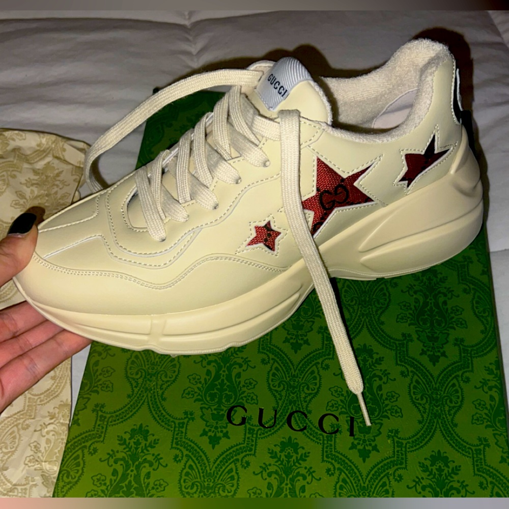 (WMNS) GUCCI 520 Rhyton
